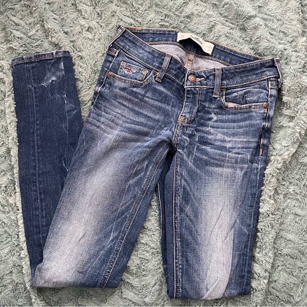 Hollister Co 0R/24 Jeans 98% Cotton Distressed Skinny Jean